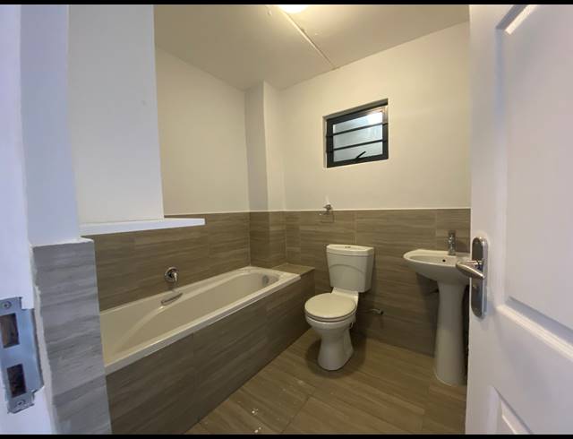 2 BEDROOM APARTMENT SOLD IN PARKLANDS NORTH